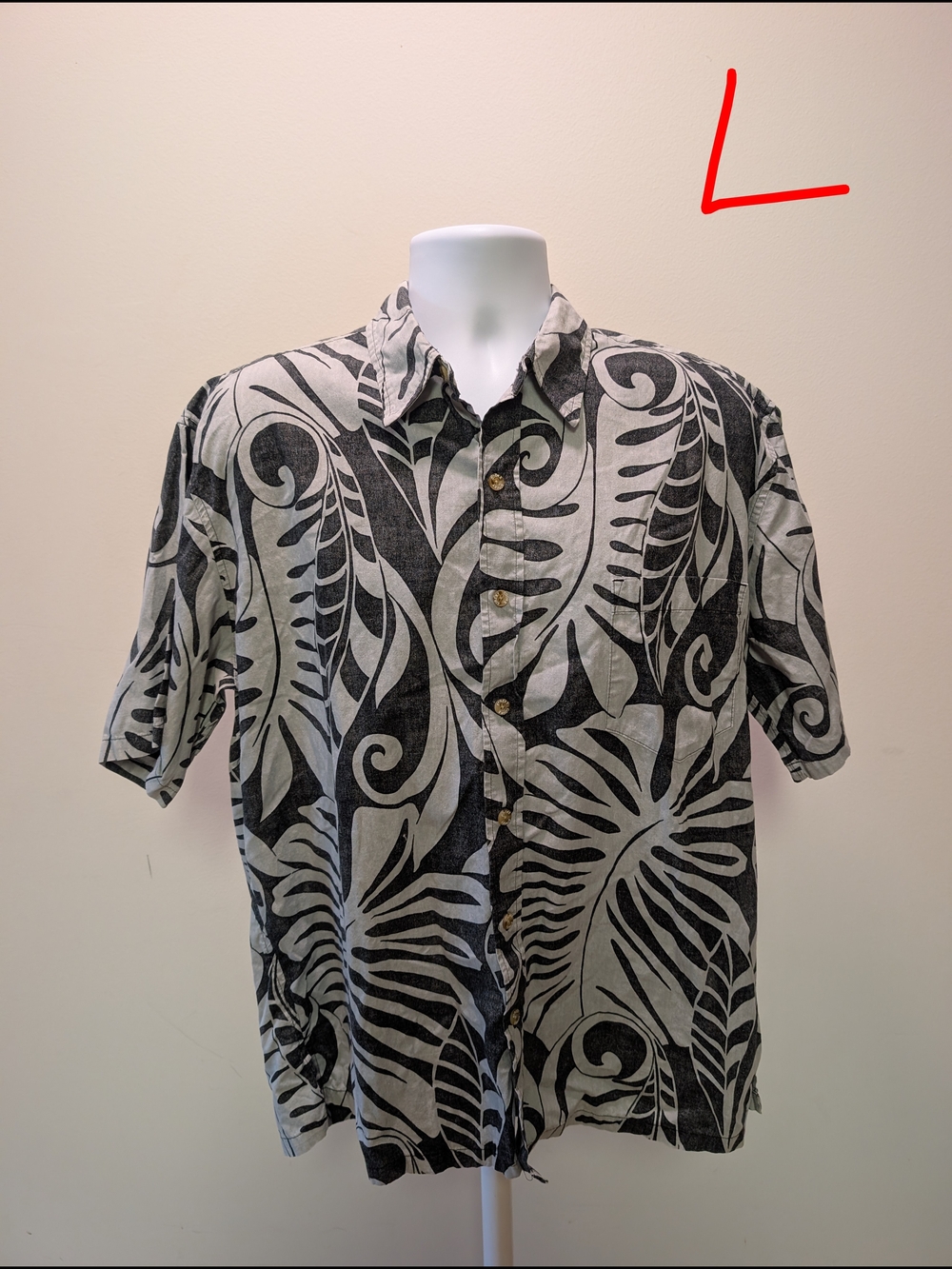 Casual Black & Cream Tropical Print Short-Sleeve Button-Down Shirt